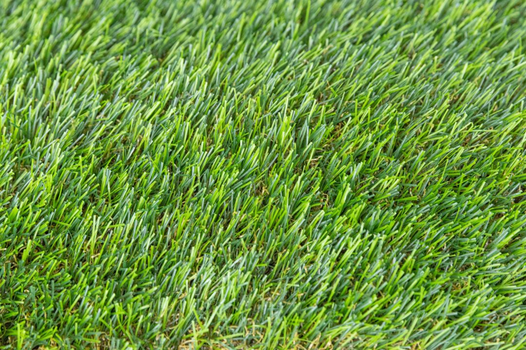 Custom pet and child friendly synthetic turf installations for sports clubs, playgrounds, and tennis courts in Cape Town and Paarl.